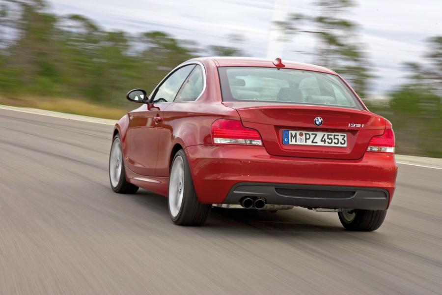  BMW 135i Coupe (E82) 2008 года  (фото 16 из 34)